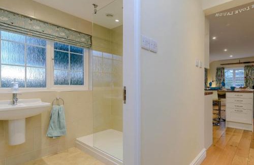 Whatton Apartment | 1 Bed in Whatton 77805