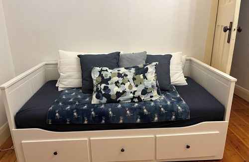 Fullarton House | 1 bed room House between Unley & Norwood. nLeafy, private, clean. Sleeps 6nnn