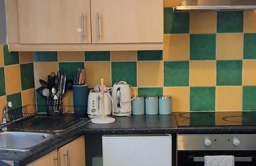 Wolverhampton Apartment | 1 Bed - Sleeps 3 - Wolverhampton City Centre