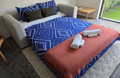 Papanui Apartment | 1 bedroom 1 bath, Executive escape, Northlands Mall