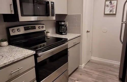 Ederville Condo | 1 Bedroom/1 Bath Updated Fort Worth Retreatn