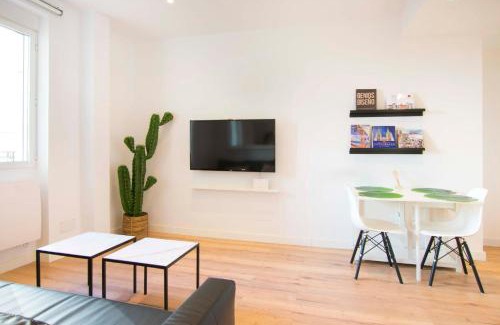 Lista Apartment | 1 bedroom 1 bathroom furnished - Salamanca - executive style - MintyStay