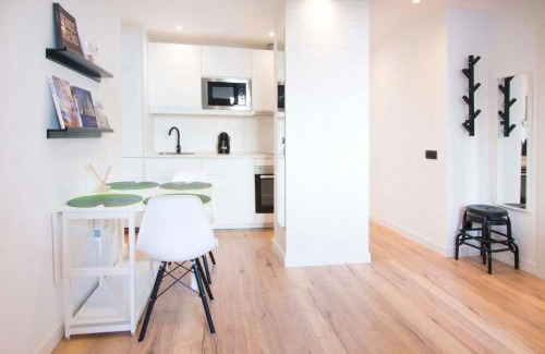 Lista Apartment | 1 bedroom 1 bathroom furnished - Salamanca - executive style - MintyStay