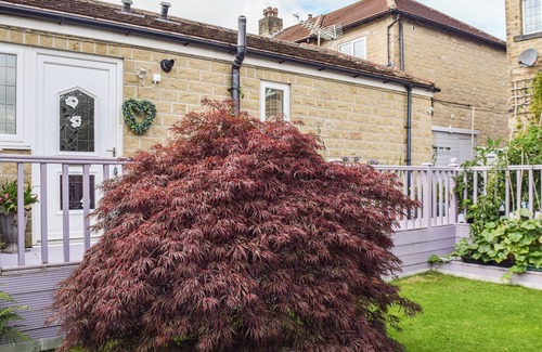 Almondbury Cottage | 1 bedroom accommodation in Almondbury, near Huddersfield