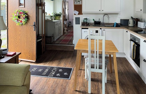 Holsworthy Cottage | 1 bedroom accommodation in Holsworthy