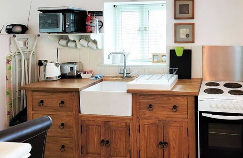 Docking Cottage | 1 bedroom accommodation in Docking, near King&rsquo;s Lynn