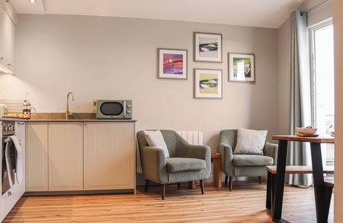 Borth-y-Gest Cottage | 1 bedroom accommodation in Porthmadog