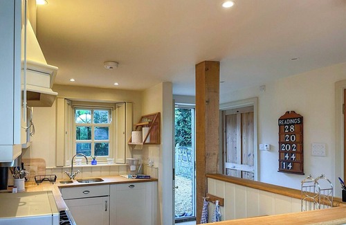 Winchester Cottage | 1 bedroom accommodation in Owslebury, near Winchester