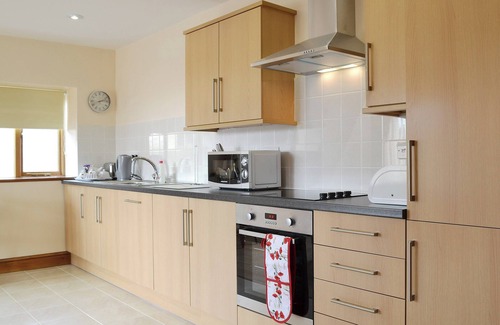 Carmarthen Cottage | 1 bedroom accommodation in Carmarthen