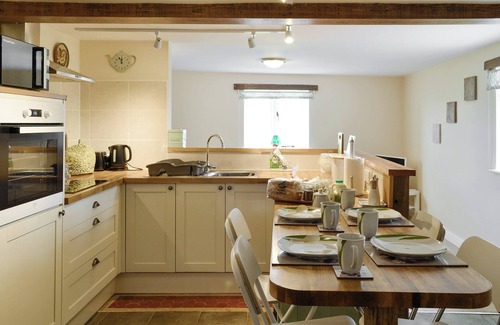 Llanychan Cottage | 1 bedroom accommodation in Llanrhaeadr, near Denbigh