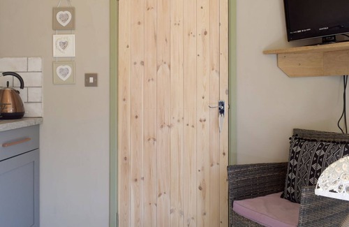 Caersws Cottage | 1 bedroom accommodation in Trefeglws