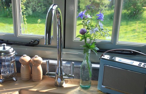 Denstone Cottage | 1 bedroom accommodation in Denstone, near Uttoxeter