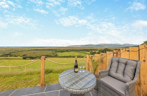 Glandyfi Cottage | 1 bedroom accommodation in Talybont, near Borth