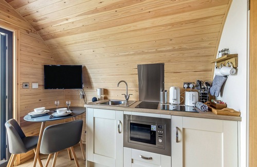 Glandyfi Cottage | 1 bedroom accommodation in Talybont, near Borth