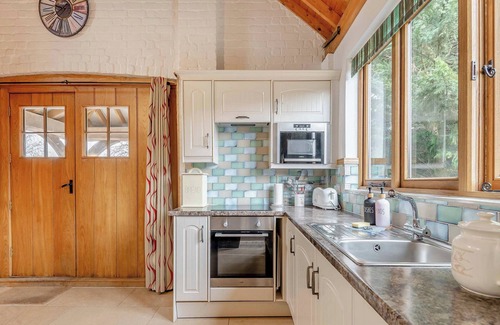 Blaisdon Cottage | 1 bedroom accommodation in Arlingham, near Frampton-on-Severn
