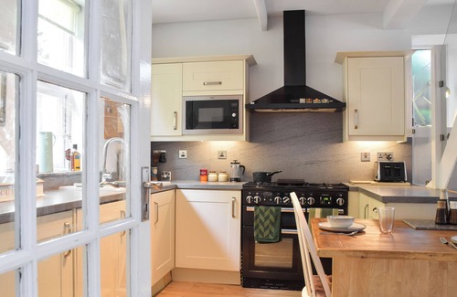 Padfield Cottage | 1 bedroom accommodation in Glossop