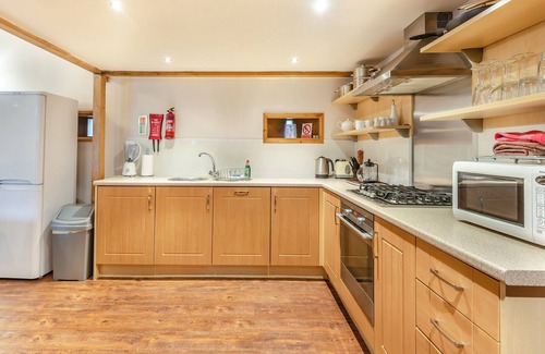 Grimsby Cottage | 1 bedroom accommodation in Holton-Le-Clay, near Cleethorpes