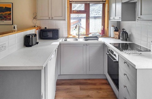 Knighton Cottage | 1 bedroom accommodation in Llanfair Waterdine, near Knighton