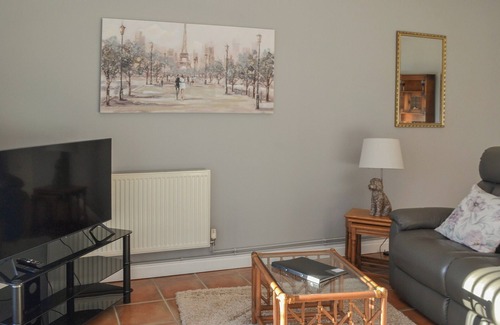 Lincoln Cottage | 1 bedroom accommodation in Doddington, near Lincoln