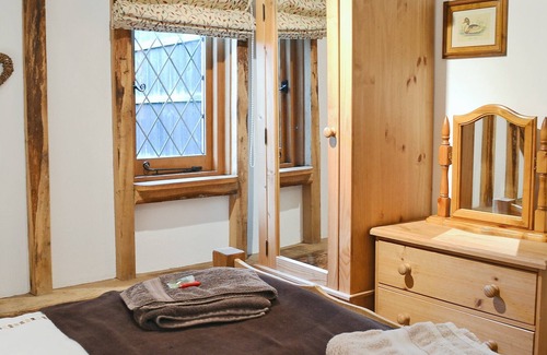 Plaistow Cottage | 1 bedroom accommodation in Plaistow, near Petworth