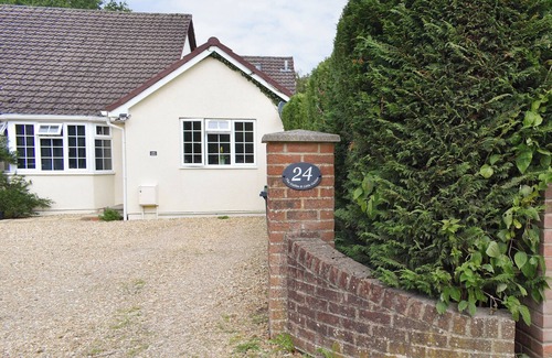 Verwood Cottage | 1 bedroom accommodation in Verwood