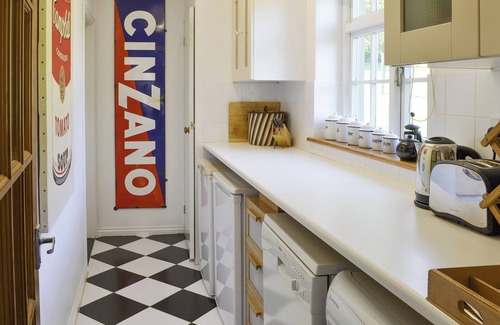 Bilting Cottage | 1 bedroom accommodation in Elmsted, near Canterbury