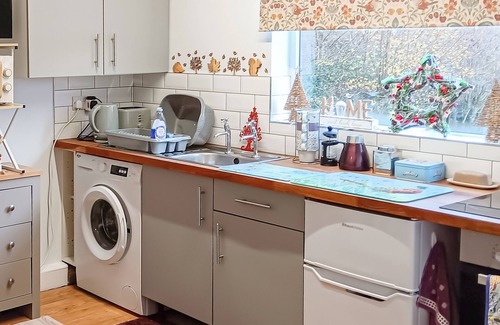 Woodbury Cottage | 1 bedroom accommodation in Woodbury Salterton, near Exmouth