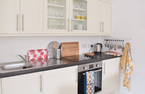 Kelso Cottage | 1 bedroom accommodation in Yetholm, near Kelso