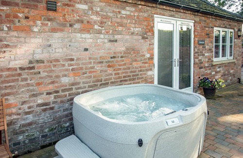 Betley Cottage | 1 bedroom accommodation in Betley, near Nantwich