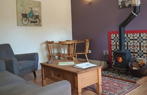 Fitling Cottage | 1 bedroom accommodation in Fitling, near Hull