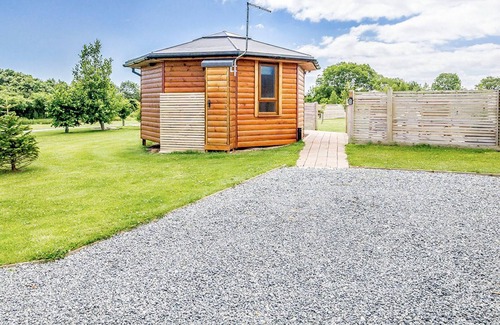Fitling House | 1 bedroom accommodation in Fitling, Nr Hornsea