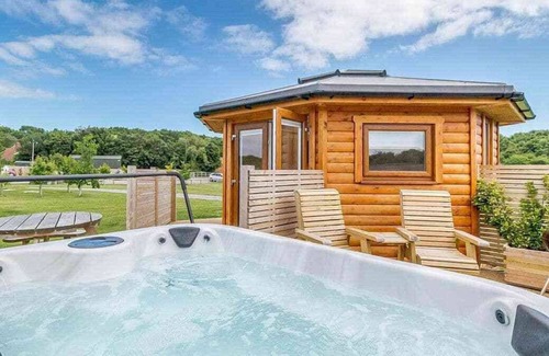 Fitling House | 1 bedroom accommodation in Fitling, Nr Hornsea