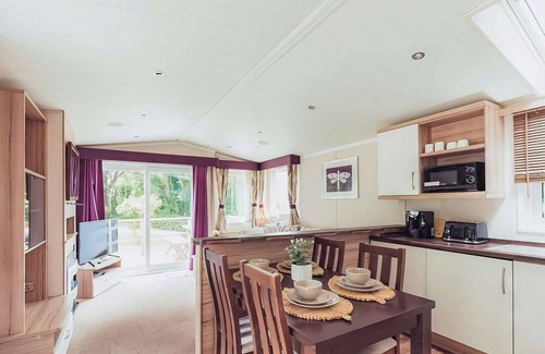 Caerwys Ski Chalet | 1 bedroom accommodation in Caerwys, Flintshire