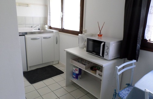 Crepy-en-Valois Apartment | 1 Bedroom Apartment in Crépy-en-Valois