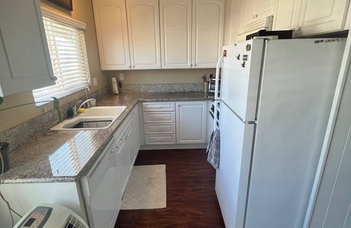 Crown Point Apartment | 1 Bedroom apartment close to beach and bay