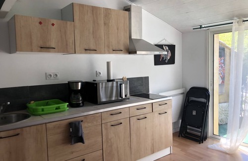 Tresques Apartment | 1 Bedroom Apartment in Tresques
