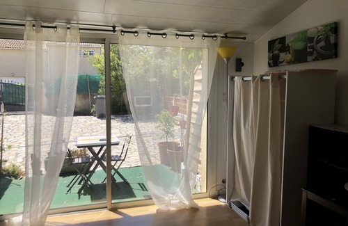 Tresques Apartment | 1 Bedroom Apartment in Tresques