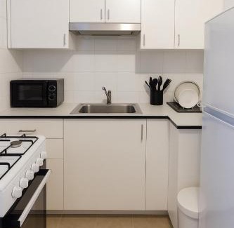 Perth Apartment | 1 Bedroom Apartment Peace & Comfort Guaranteed
