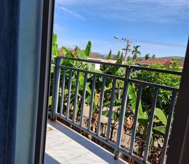 Port Moresby Apartment | 1-Bedroom Apartment with Balcony Upstairs