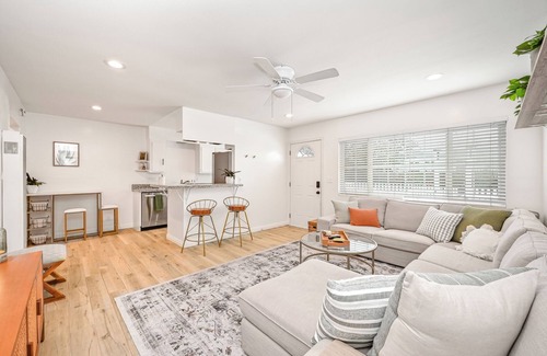 East Side Costa Mesa Apartment | 1 Bedroom Apt in Eastside Costa Mesa