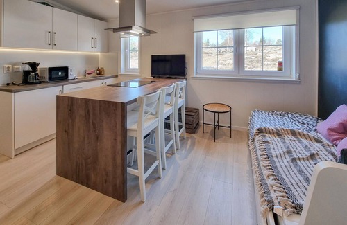 Klovedal House | 1 bedroom awesome home in Klövedal