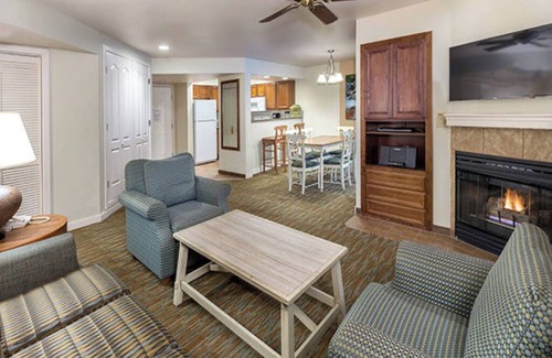 Round Hill Village Condo | 1 Bedroom Deluxe Condo w/Kitchen, Lake Tahoe, South Shore Resort!
