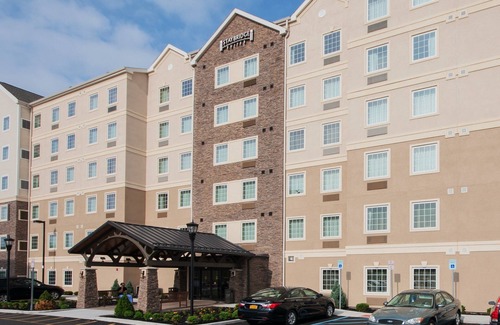 Amherst Condo | 1 Bedroom | Free Daily Breakfast. Pool, Hot Tub