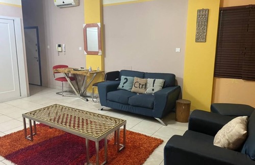 Asylum Down Apartment | 1 Bedroom Furnished
