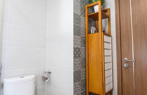 Tu Liem Apartment | 1 Bedroom in luxury Vinhomes Green Bay Ha Noi.