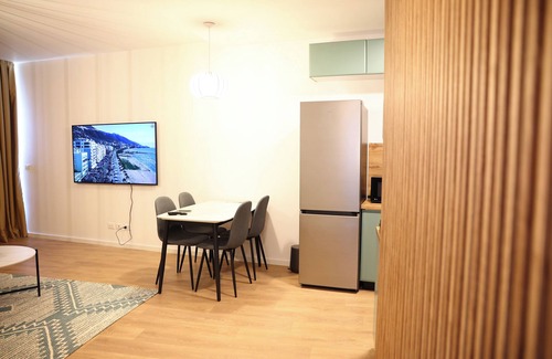 Tirana Apartment | 1-bedroom Lake View Apartment close the centre of Central Tirana