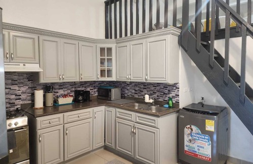 Point Blanche House | 1-Bedroom Loft Apartment in Point Blanche