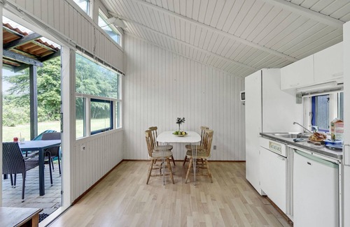 Hampen House | 1 bedroom lovely home in Hampen