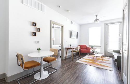 Blackshear-Prospect Hill Condo | 1 Bedroom Near Convention Center