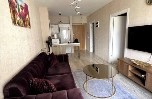 Esenyurt Apartment | 1-bedroom, nearby services&park, Wifi, parking-HA8